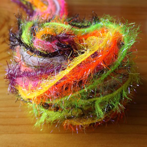 UV Crystal Hackle - Range